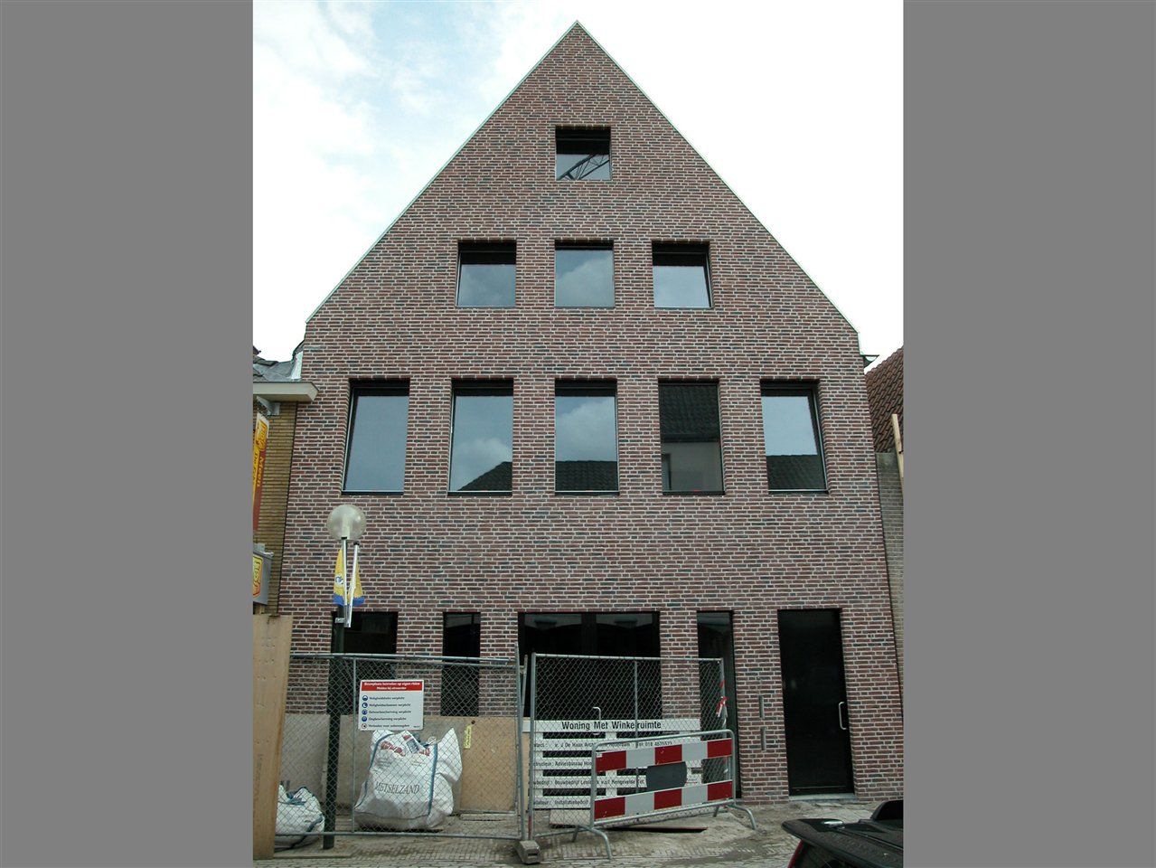 ft334.jpg